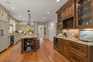 53 Chesterton Rd, Wellesley, MA 02481 - Photo 8