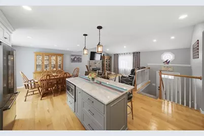 31 Tremont St, Woburn, MA 01801 - Photo 10