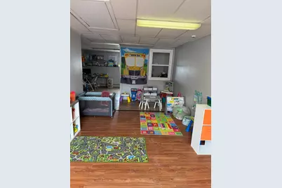 102 S. Franklin St #2, Holbrook, MA 02343 - Photo 4