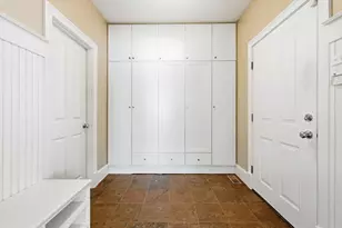 20 Parker Rd, Wellesley, MA 02482 - Photo 22