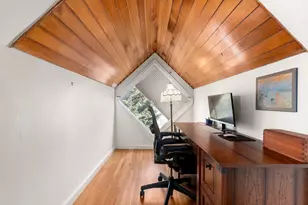 25 Perry St, Somerville, MA 02143 - Photo 16