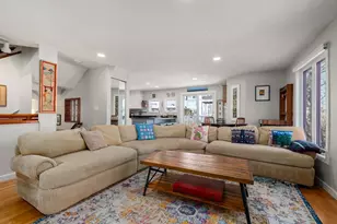 25 Perry St, Somerville, MA 02143 - Photo 8