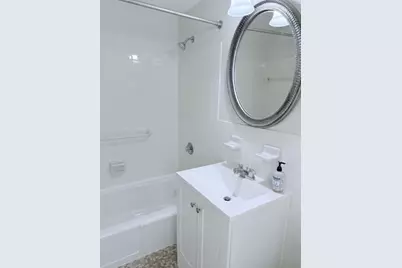 221 Rock #F6, Norwood, MA 02062 - Photo 8