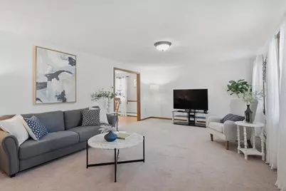 991 Johnson St, North Andover, MA 01845 - Photo 4