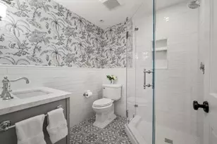 18 Hereford St, Boston, MA 02115 - Photo 24
