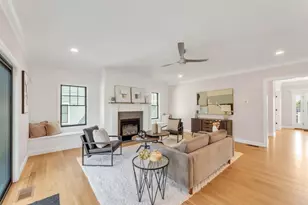 17 Starling St, Boston, MA 02132 - Photo 24