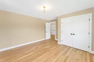 17 Starling St, Boston, MA 02132 - Photo 8