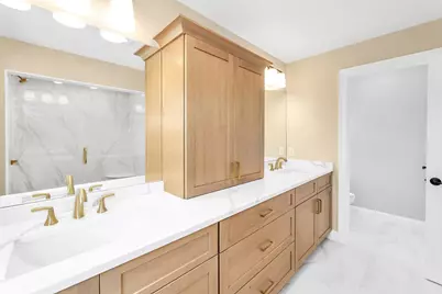 17 Starling Street, Boston, MA 02132 - Photo 14
