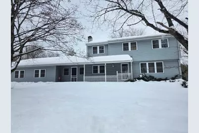 232 School St, Groveland, MA 01834 - Photo 1