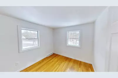 232 School St, Groveland, MA 01834 - Photo 8