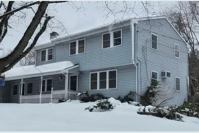 232 School St, Groveland, MA 01834 - Photo 2