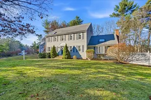 33 1st Parish Ln, Hanover, MA 02339 - Photo 1
