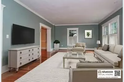 18 Eaton Court, Wellesley, MA 02481 - Photo 4