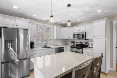 80 Dwight St, Haverhill, MA 01830 - Photo 4