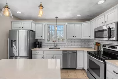 80 Dwight St, Haverhill, MA 01830 - Photo 2