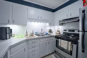 45 Oval Rd, Quincy, MA 02170 - Photo 6