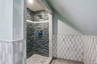 4 Valley Rd #4, Swampscott, MA 01907 - Photo 28