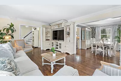 40 Pinewood Rd, Wellesley, MA 02482 - Photo 6