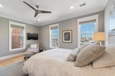 361 W 4th St #5, Boston, MA 02127 - Photo 18