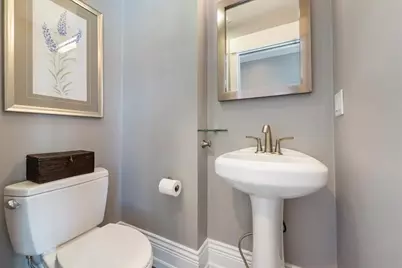 361 W 4th St #5, Boston, MA 02127 - Photo 24