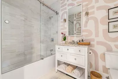 361 W 4th St #5, Boston, MA 02127 - Photo 20