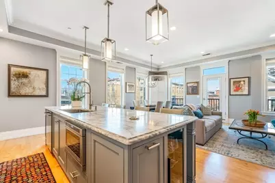 361 W 4th St #5, Boston, MA 02127 - Photo 8