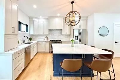 809-811 Heath St #811, Brookline, MA 02467 - Photo 4