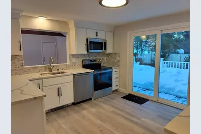 3 Stone Hill Ter, Walpole, MA 02081 - Photo 6