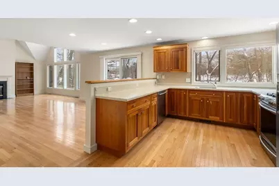 16 Livermore Lane #16, Weston, MA 02493 - Photo 8