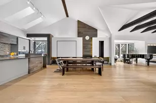 719 Wellesley St, Weston, MA 02493 - Photo 34