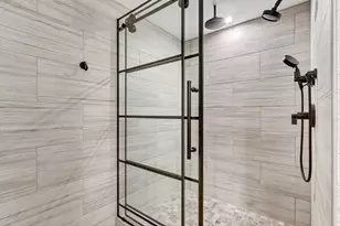 719 Wellesley St, Weston, MA 02493 - Photo 38