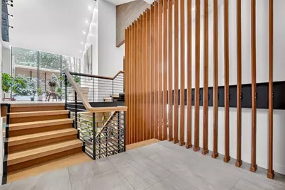 719 Wellesley St #A, Weston, MA 02493 - Photo 2