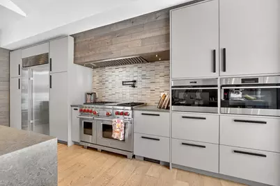 719 Wellesley St #A, Weston, MA 02493 - Photo 10