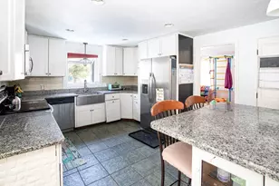 27 Howard Dr, Plymouth, MA 02360 - Photo 6