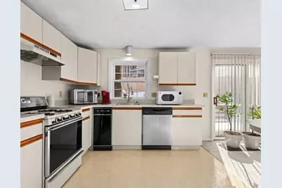 477 Northboro Rd W #8, Marlborough, MA 01752 - Photo 16