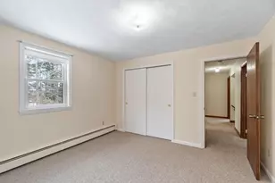 352 Wood St, Hopkinton, MA 01748 - Photo 30