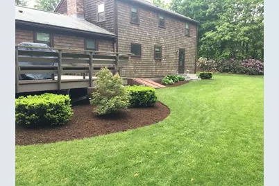 352 Wood St, Hopkinton, MA 01748 - Photo 4