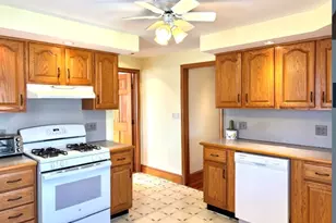 55 Port Norfolk St, Boston, MA 02122 - Photo 2