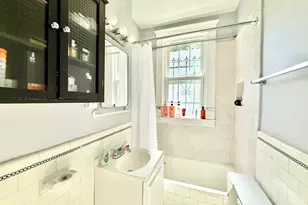 32 Sidlaw Rd, Boston, MA 02135 - Photo 10