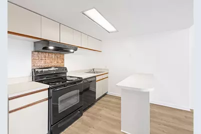 165 Cottage St #413, Chelsea, MA 02150 - Photo 8