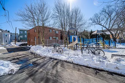 7 Mortimer Pl #2, Somerville, MA 02145 - Photo 26