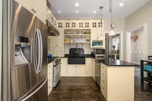 327 Franklin St, Newton, MA 02458 - Photo 4