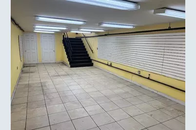 21 Pelham St #21, Newton, MA 02459 - Photo 8