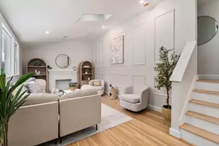 11 Wilshire Dr, Sharon, MA 02067 - Photo 6