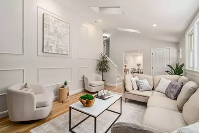 11 Wilshire Dr, Sharon, MA 02067 - Photo 4