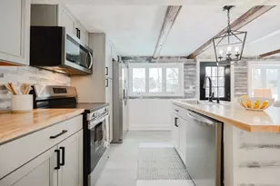 16 Lenox Ave, Westport, MA 02790 - Photo 6