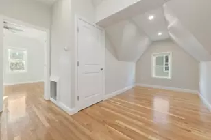 4 Benson St, Boston, MA 02135 - Photo 8