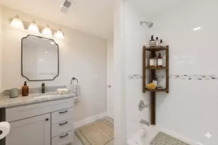 4 Benson St, Boston, MA 02135 - Photo 4