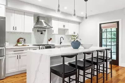 113-115 Falcon St #113-3, Boston, MA 02128 - Photo 6