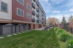 320 Maverick St, Boston, MA 02128 - Photo 8